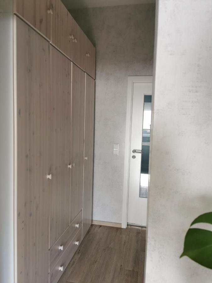 Ferienwohnung Luise Mit Separater Kueche Naumburg  Eksteriør billede