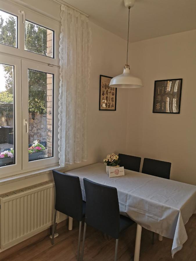 Ferienwohnung Luise Mit Separater Kueche Naumburg  Eksteriør billede